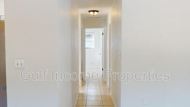 Photo - 2200 Floyd St