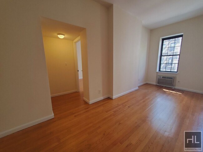 Photo - East 91st Street Unit 4D