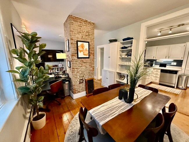 Photo - 2 Pearl St Pl Unit 4