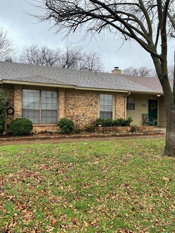 Building Photo - 2907 Hilltop Dr Rental