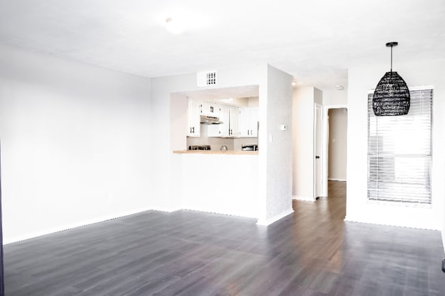 Photo - 1704 Baird Farm Cir Unidad 4114