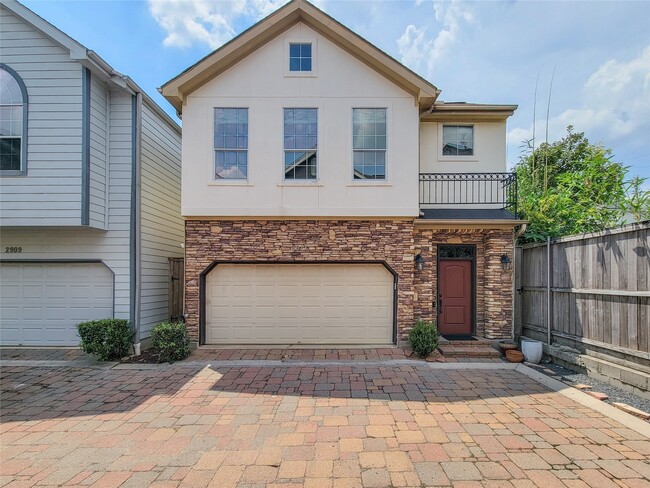 Photo - 2911 Clinton Dr Townhome