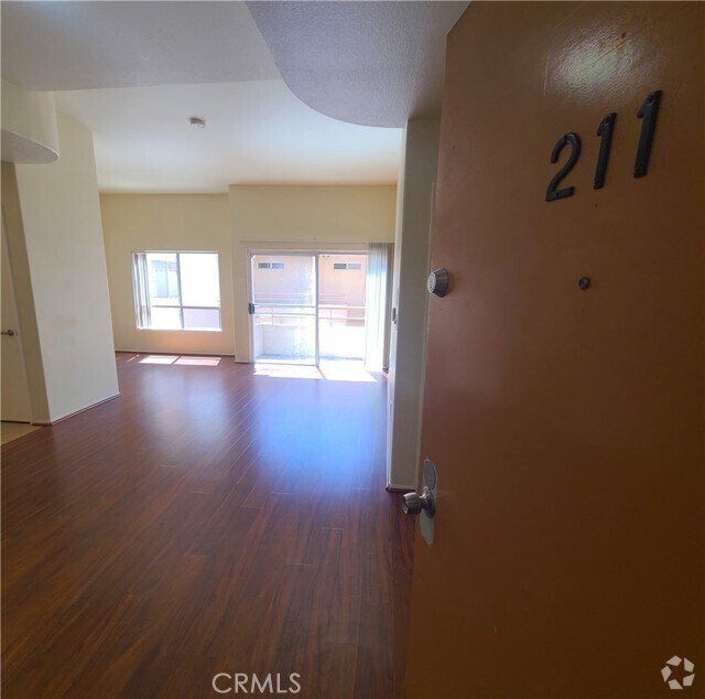 Building Photo - 5060 Kester Ave Unit 211 Rental