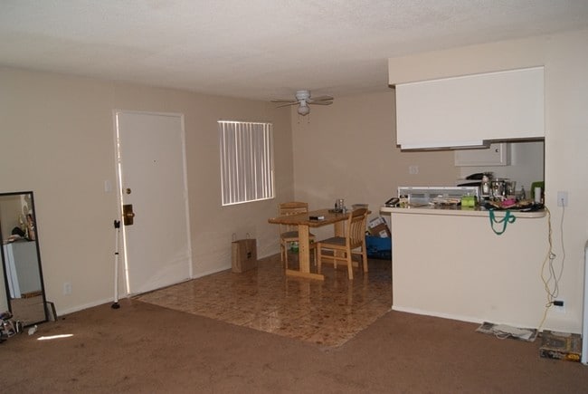 Photo - 2275 PINE AVE, LLC