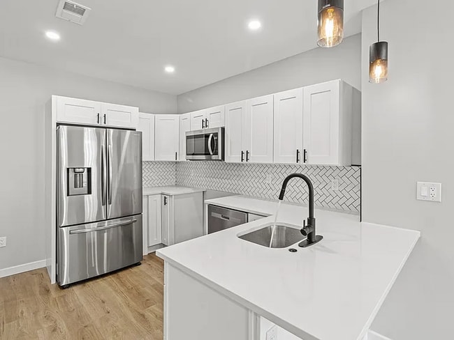 Photo - 2550 Cecil B. Moore Ave Unit 10