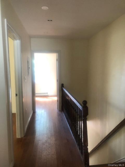 Photo - 115-30 Inwood St