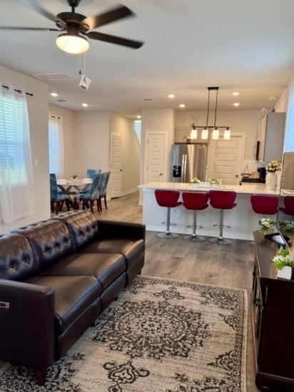 Building Photo - Room in House on Alice Jay Wy