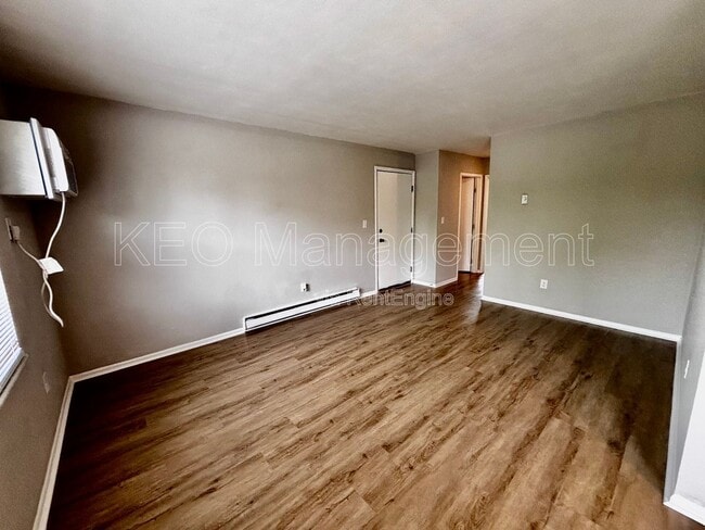 Photo - 1257 Sanlor Ave Unidad 4