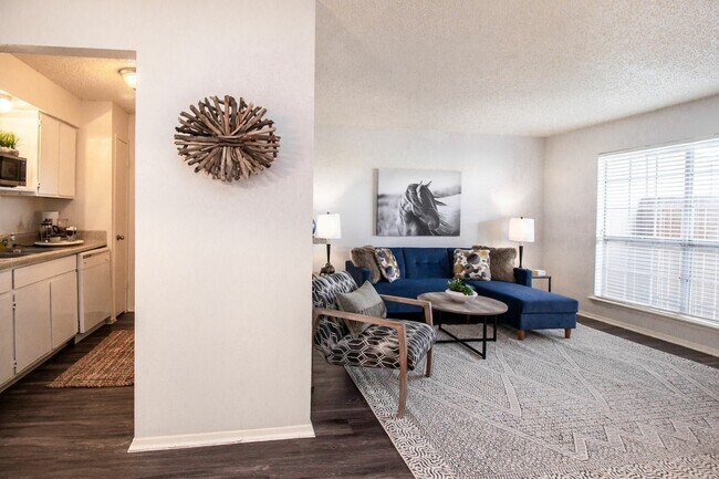 Living Room - Emaret at Coastal Pointe