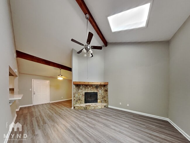 Photo - 4385 Coopers Creek Dr SE