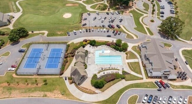 Building Photo - 110 Greenview Ct