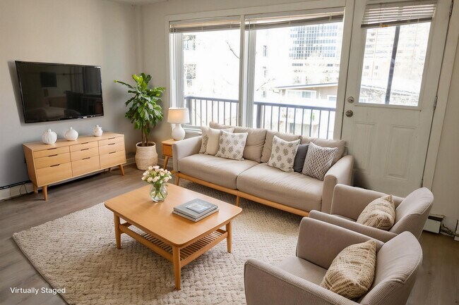 Photo - Merante Manor