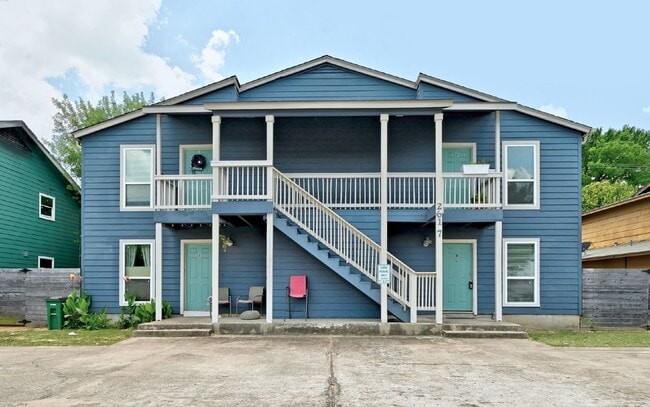 Building Photo - 2617 Ektom Dr Unit B