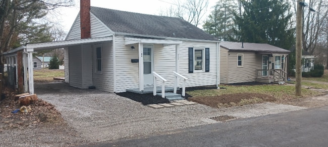 Building Photo - 160 Hudson Ave