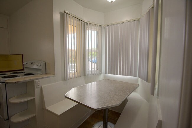Photo - 170-170 1/2 Garret Avenue Unit 170 Garrett