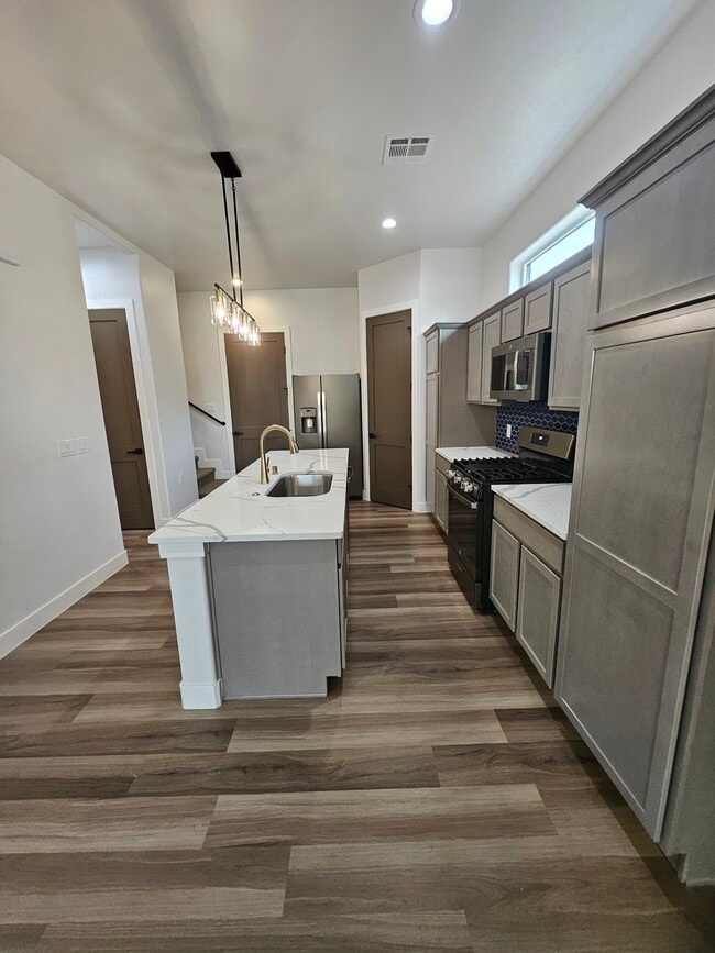 Photo - 1003 N Armijo St