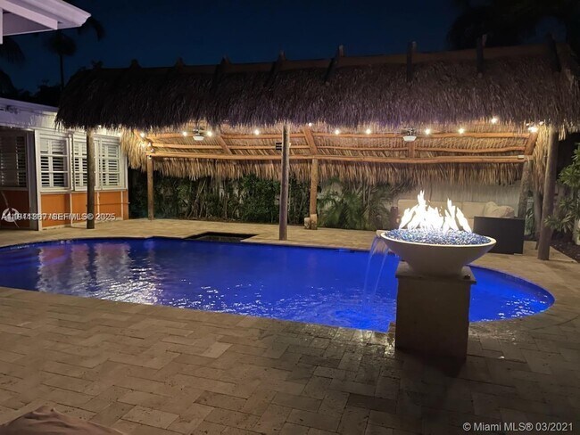 Photo - 1309 Funston St