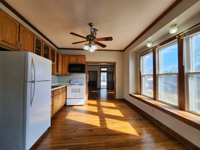 Photo - 1008 Vine St