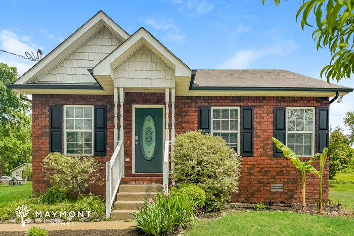 Charming 3 Bedroom Nashville Home - Charming 3 Bedroom Nashville Home