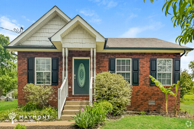 Building Photo - Charming 3 Bedroom Nashville Home