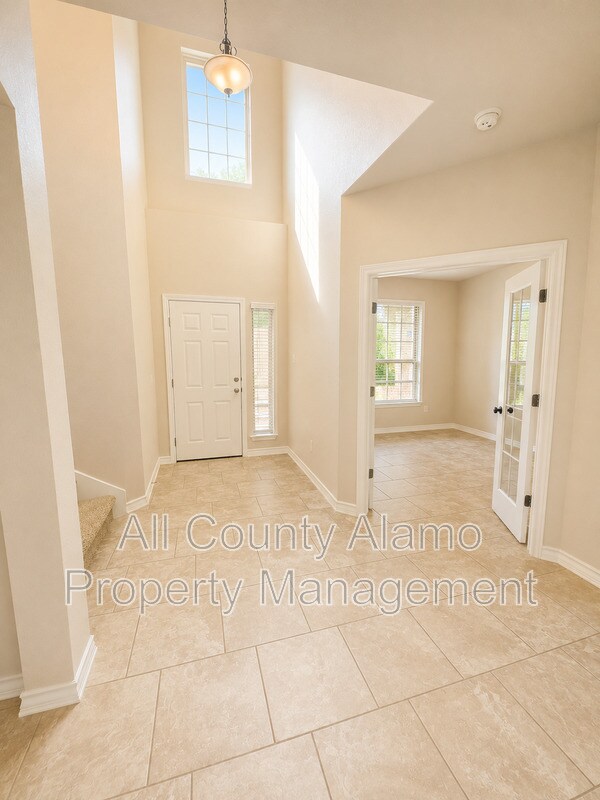 Photo - 13710 Aria Cv