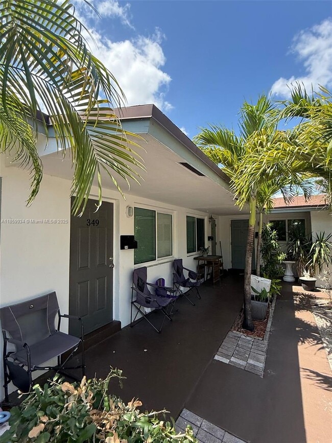 Building Photo - 335 NW 32nd St Unit 341 Rental