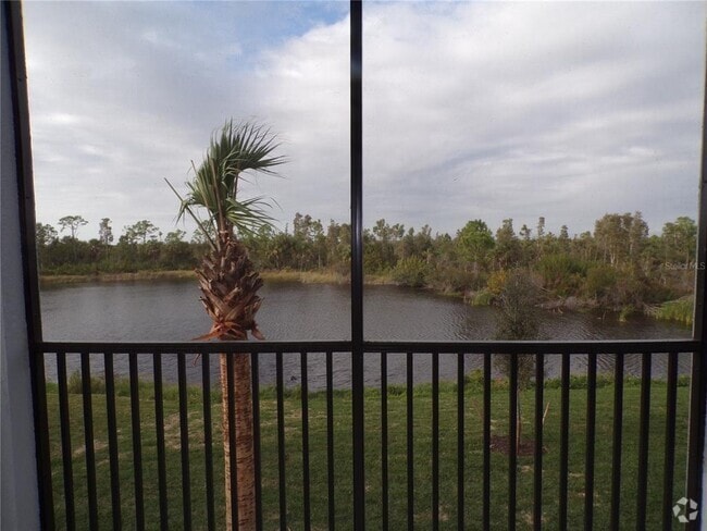 Building Photo - 14141 Heritage Landing Blvd Unit 921 Rental