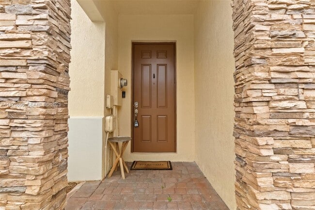 Photo - 9041 SW 227th St