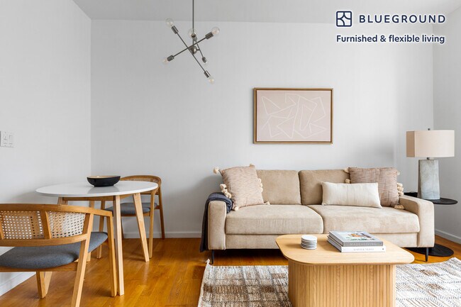635 W 42nd St Unit SI FL19-ID1435