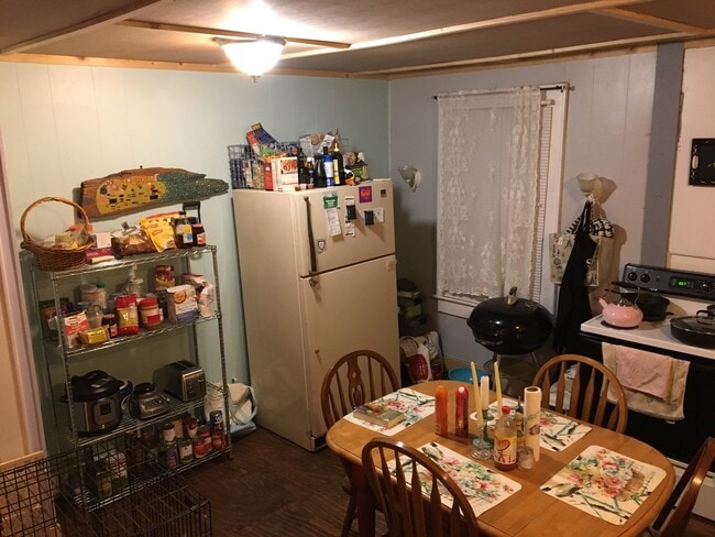 Photo - 342 Old Bristol Rd