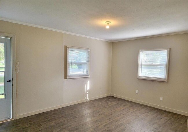 Photo - Rent your way to a brighter future!