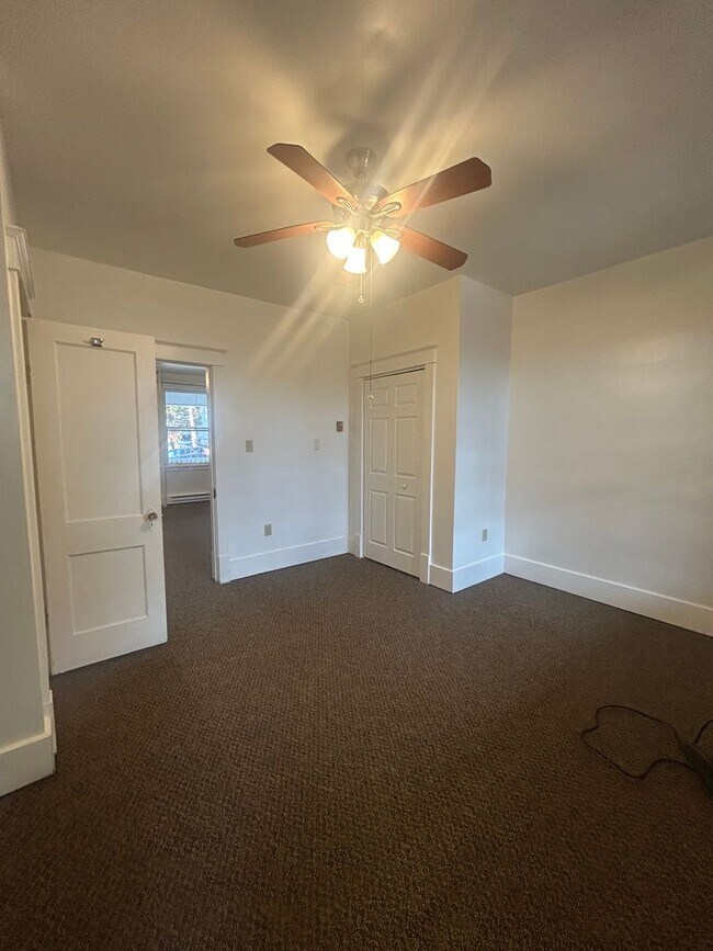 Photo - 607 S 24th St Unidad Apt 1