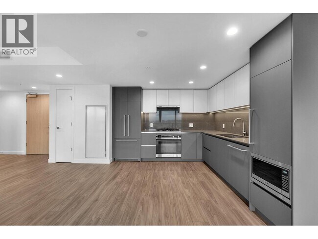 Photo - 2135 Springer Ave Unit 3402