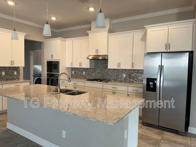 Photo - 370 Citrus Ridge Dr