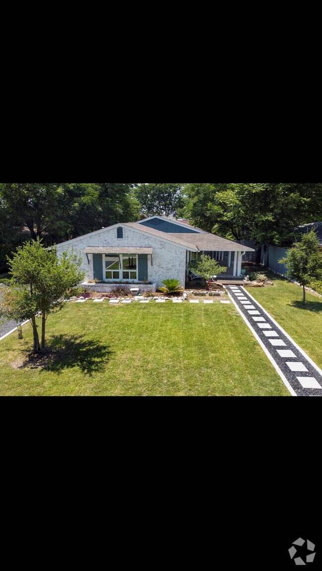 Building Photo - 6442 Lontos Dr Rental