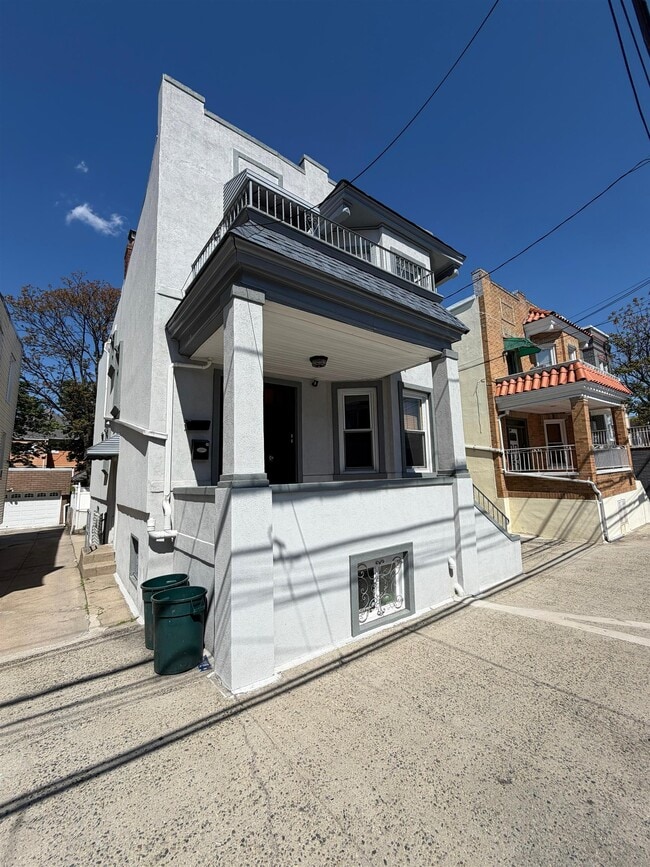Photo - 214 72nd St Unit 2