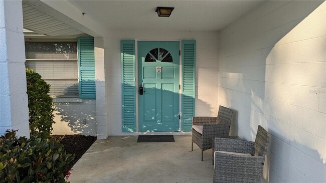 567 Bradenton Rd