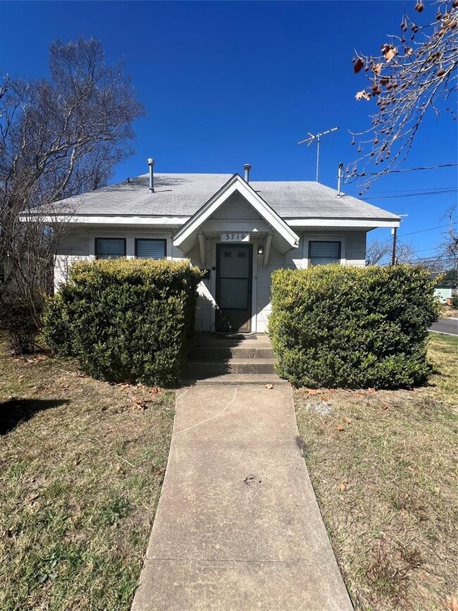 Building Photo - 3710 Harmon Ave