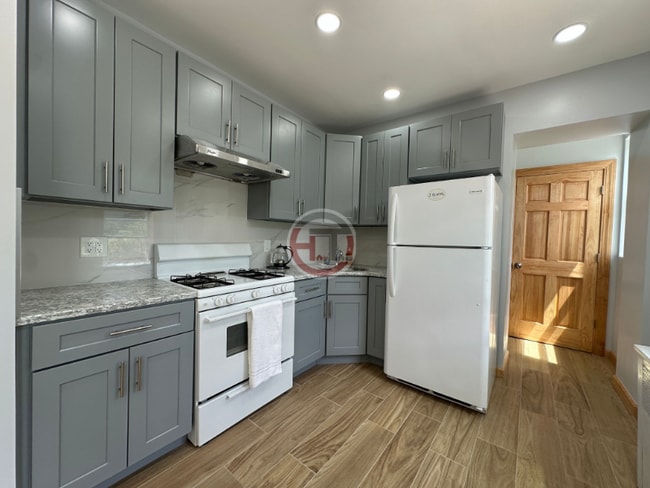 Photo - 450 Quincy Ave Apartment Unit 1