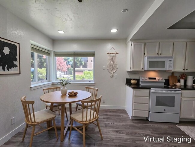 Photo - Redwood city townhouse