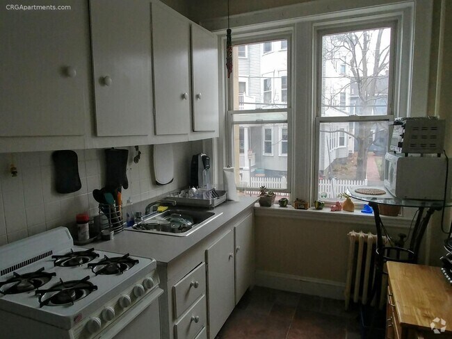 Building Photo - 71 Martin St Unit 71-01A Rental