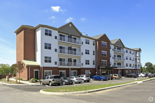 The Residences At Chagrin River Walk - The Residences At Chagrin River Walk Apartments