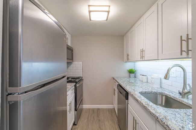 Photo - Hidden Creek Apartments