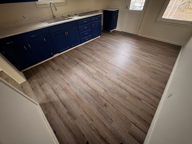 Photo - Cute home for rent in Woodlake, Ca