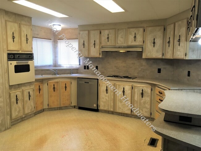 Photo - 3 Bedroom 2 Bath House for Rent