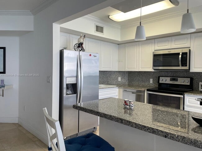 Photo - 6301 Collins Ave Unit 908