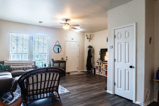 Photo - 3477 Grey Owl Point