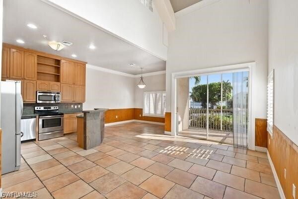 Photo - 819 James St