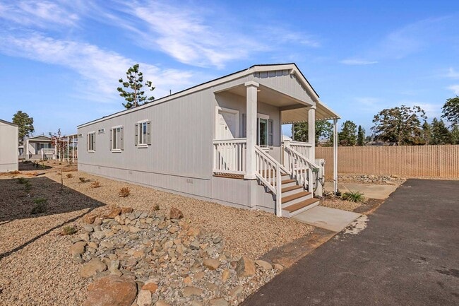 Photo - 5510 Clark Rd