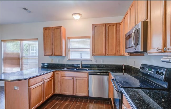 Photo - COMING SOON!!! Spacious 4-Bedroom Home in the Heart of Winghaven